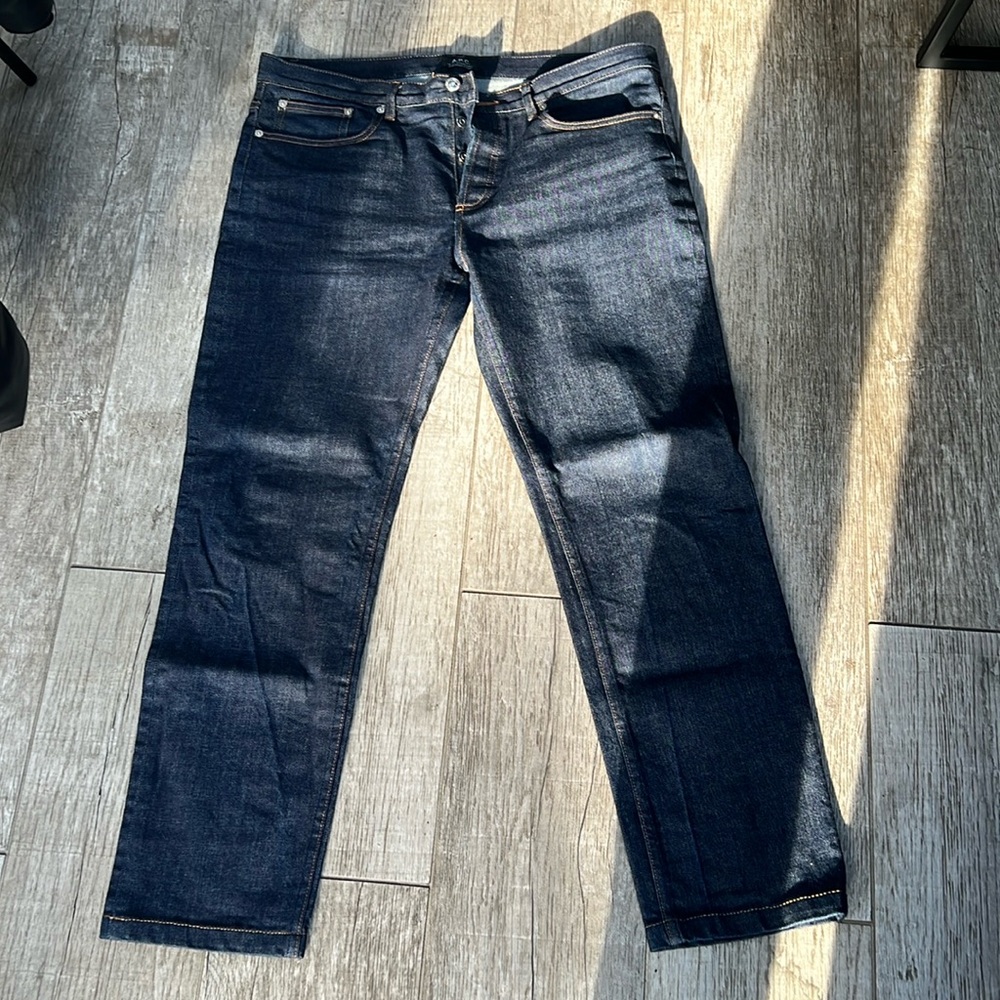 A.P.C petit standard Jean Droit Etroit